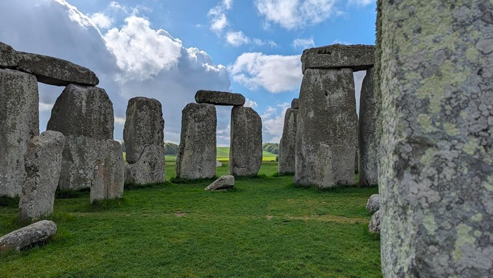 Niewyjaśnione tajemnice: Stonehenge