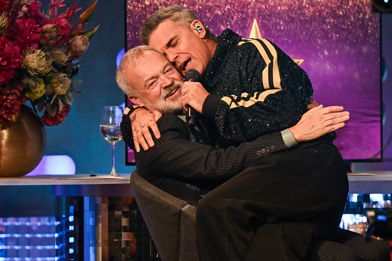 99fdc8ec-bd2f-4b8e-a8cf-76c24d842211