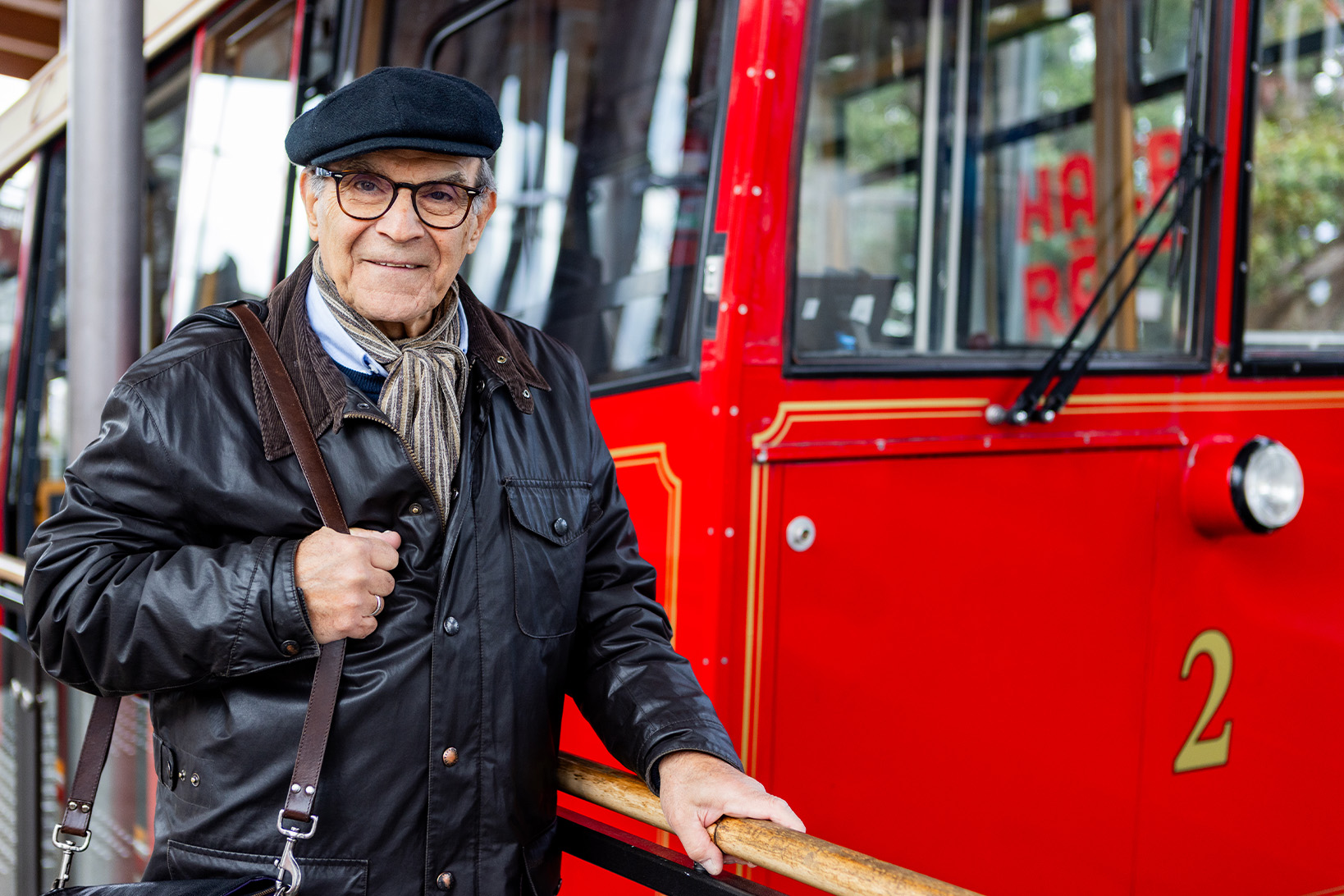 cd8415de-7fbf-4d92-8f8d-f28c26f399a1